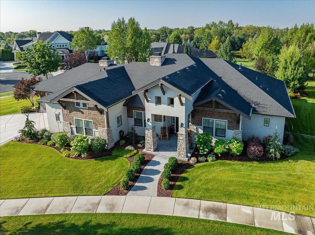 1055 S Brentbrook Lane, Eagle, ID 83616