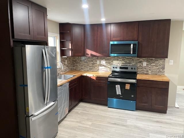 Address unavailable.