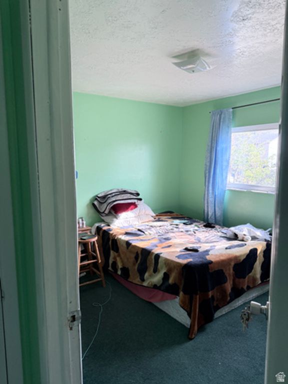 Image 8 of property listing at 5063 S WESTWIND WAY, Salt Lake City, UT 84118