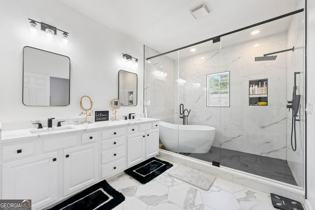 1501 Glen Ivy BLDG 15, Marietta, GA 30062