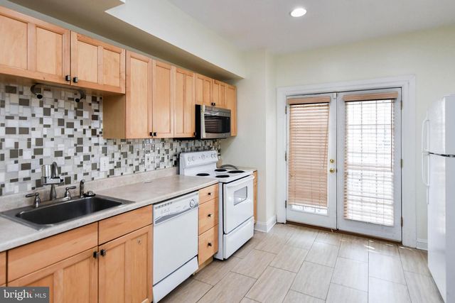 1651 GALES ST NE, Washington, DC 20002