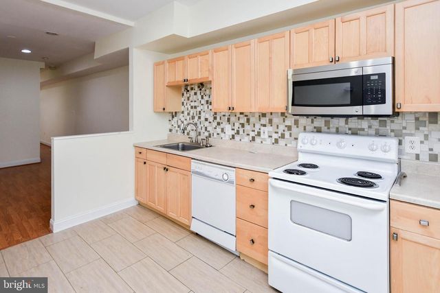 1651 GALES ST NE, Washington, DC 20002