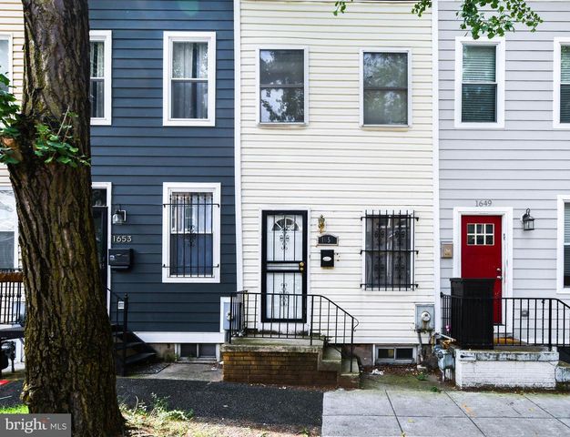 1651 GALES ST NE, Washington, DC 20002
