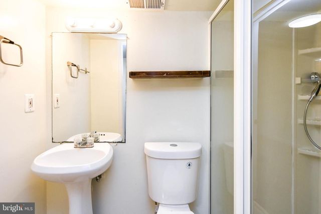 1651 GALES ST NE, Washington, DC 20002