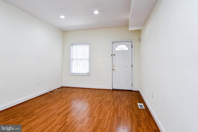 1651 GALES ST NE, Washington, DC 20002