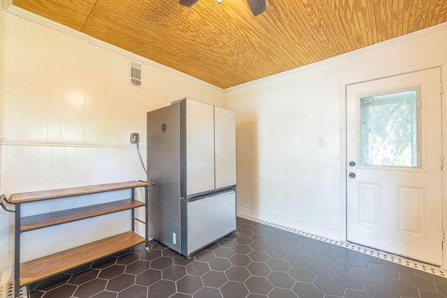 8548 Findlay Street, Houston, TX 77017