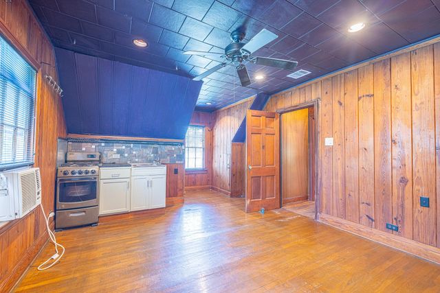 8548 Findlay Street, Houston, TX 77017