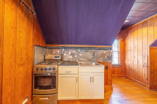 8548 Findlay Street, Houston, TX 77017