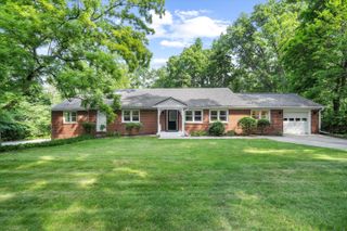 2855 Overridge Drive, Ann Arbor, MI 48104