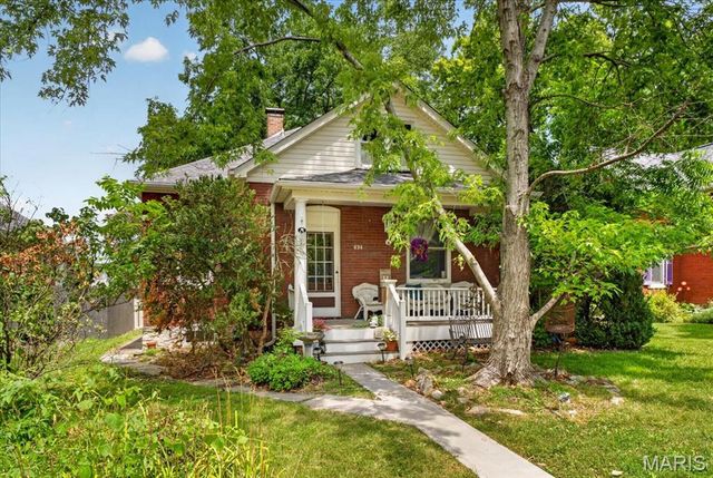 634 N Metter Avenue, Columbia, IL 62236