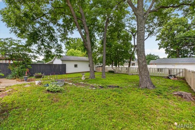 634 N Metter Avenue, Columbia, IL 62236