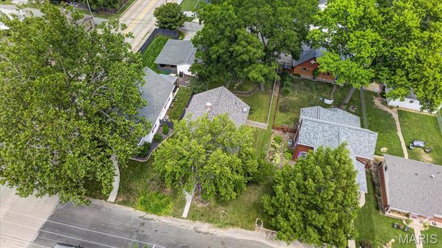 634 N Metter Avenue, Columbia, IL 62236