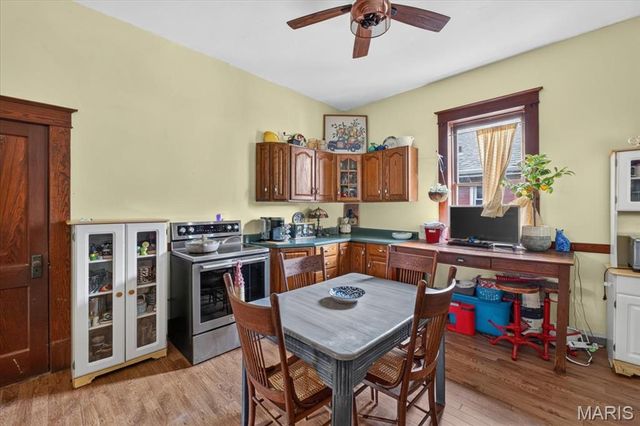 634 N Metter Avenue, Columbia, IL 62236