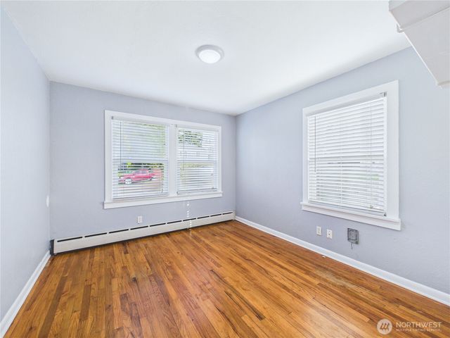 2103 E 21st Street, Bremerton, WA 98310