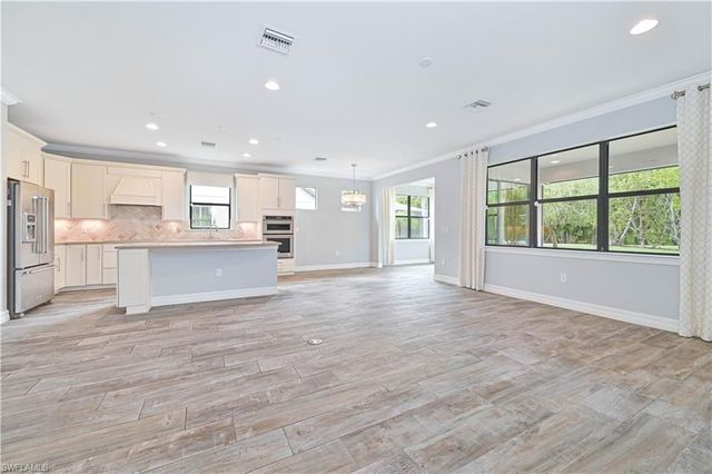 14589 Laguna DR, Fort Myers, FL 33908