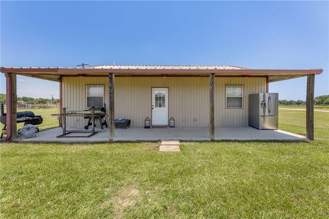 7271 County Road 118, Iola, TX 77861