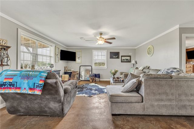 7271 County Road 118, Iola, TX 77861