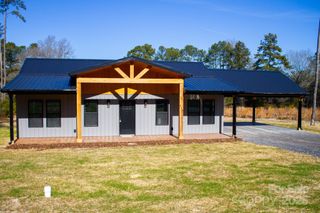 411 E Gary Street, Candor, NC 27229