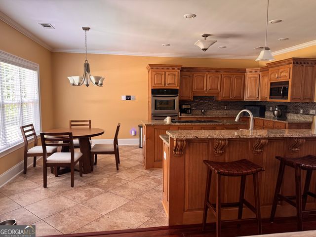 610 Cannock Court, Bonaire, GA 31005