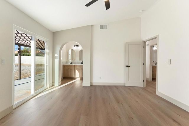 68045 Vista Chino, Cathedral City, CA 92234