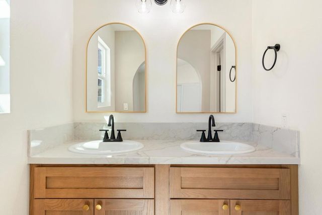 68045 Vista Chino, Cathedral City, CA 92234