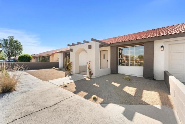 68045 Vista Chino, Cathedral City, CA 92234