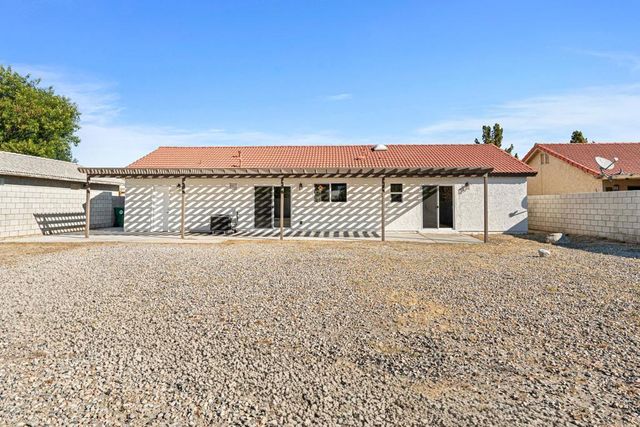 68045 Vista Chino, Cathedral City, CA 92234