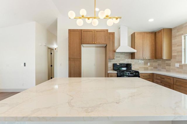 68045 Vista Chino, Cathedral City, CA 92234