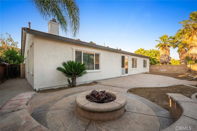 239 Monument Parkway, Perris, CA 92570