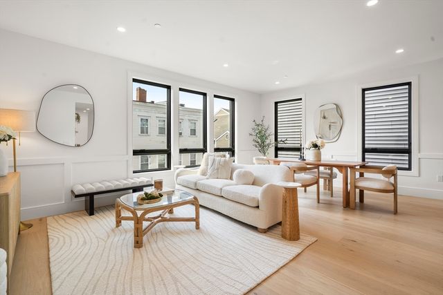 136 West Eighth Four, Boston, MA 02127