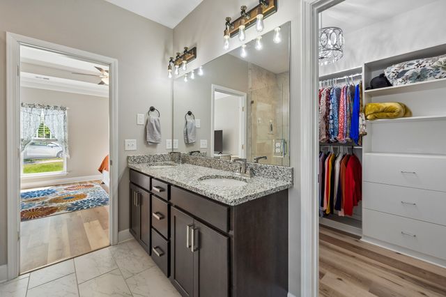 2072 Kirkwall Dr, Nolensville, TN 37135