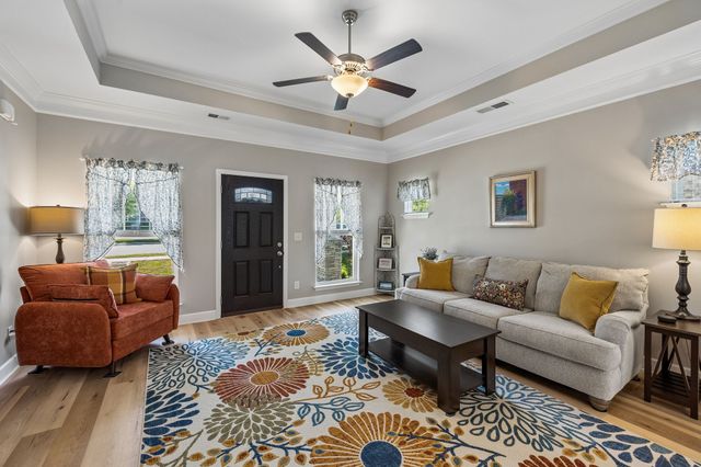 2072 Kirkwall Dr, Nolensville, TN 37135