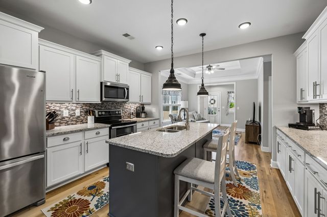 2072 Kirkwall Dr, Nolensville, TN 37135