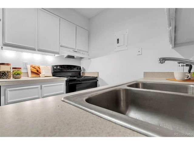 2227 Canyon Blvd 458B, Boulder, CO 80302