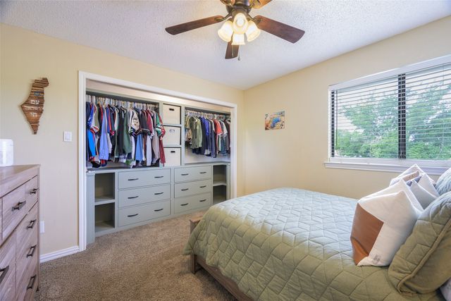 574 Calvert Court, Lewisville, TX 75067