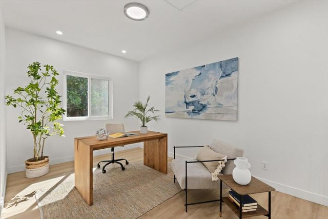 1136 Monterey Place, Encinitas, CA 92024