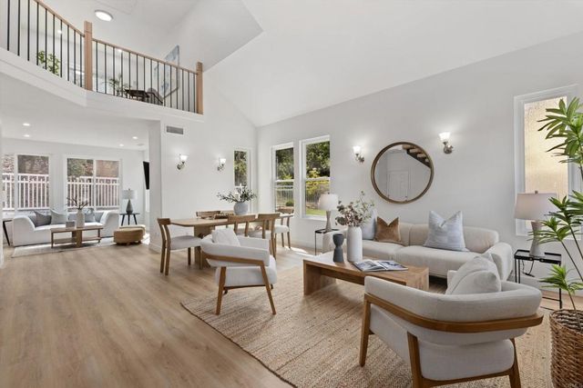 1136 Monterey Place, Encinitas, CA 92024