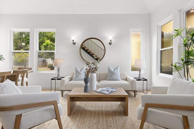 1136 Monterey Place, Encinitas, CA 92024