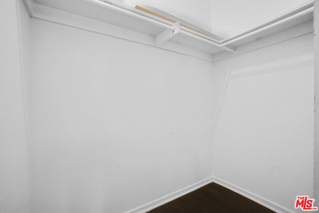 Image 28 of property listing at 11943 Kiowa Avenue, Los Angeles, CA 90049