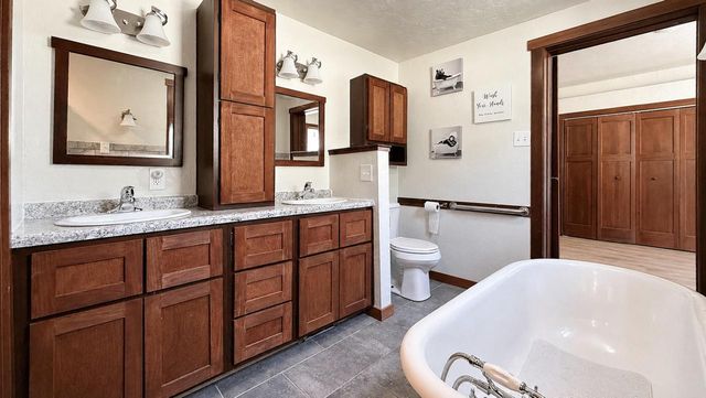1244 Trimberger COURT, Sheboygan, WI 53081