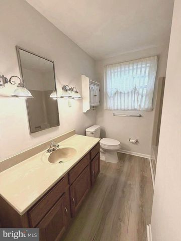 320 CEDAR GROVE RD, Edgewater, MD 21037