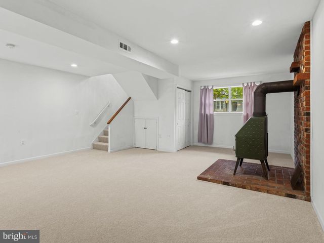 320 CEDAR GROVE RD, Edgewater, MD 21037