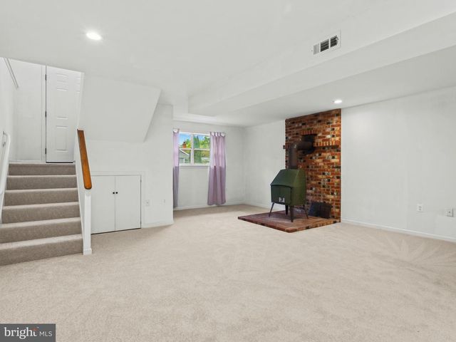 320 CEDAR GROVE RD, Edgewater, MD 21037