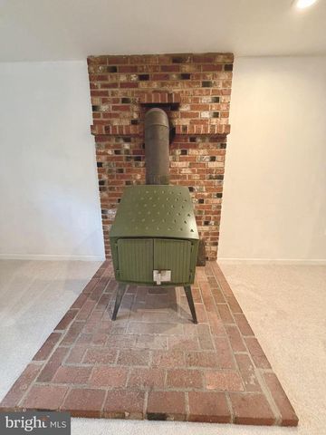 320 CEDAR GROVE RD, Edgewater, MD 21037