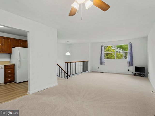 320 CEDAR GROVE RD, Edgewater, MD 21037