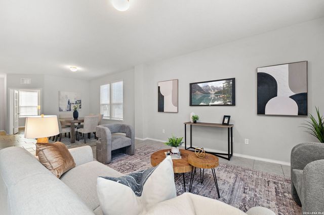 10110 Cowboy Ln, San Antonio, TX 78254