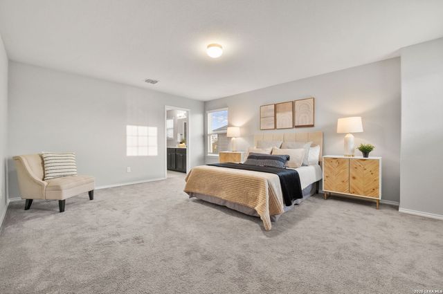 10110 Cowboy Ln, San Antonio, TX 78254