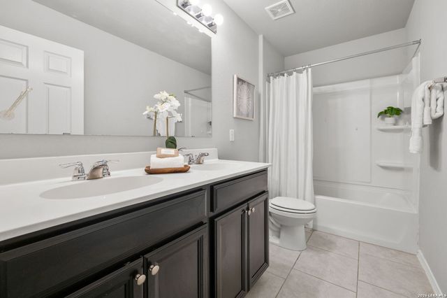 10110 Cowboy Ln, San Antonio, TX 78254