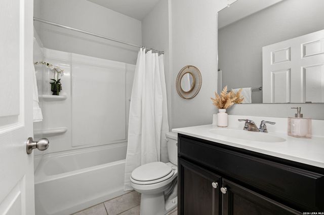 10110 Cowboy Ln, San Antonio, TX 78254