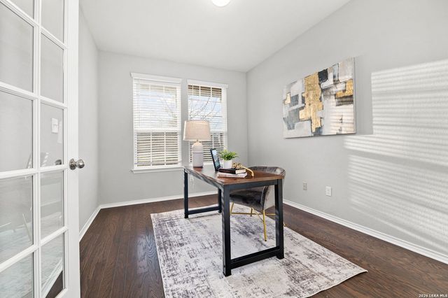 10110 Cowboy Ln, San Antonio, TX 78254